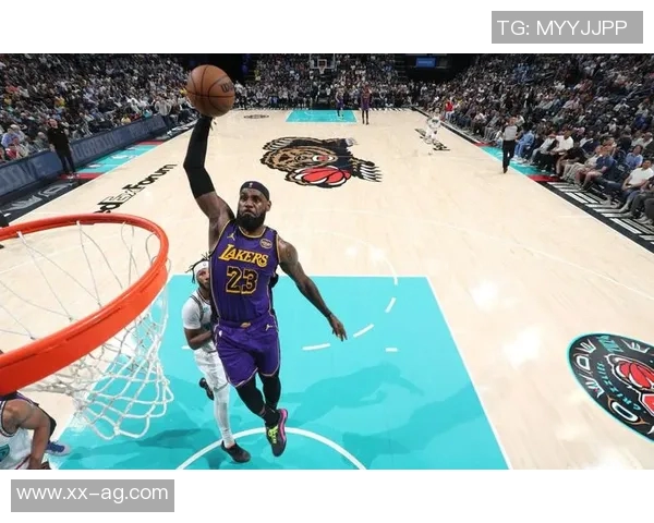 詹姆斯状态回暖表现抢眼沃西赞其活力十足贡献19分15板8助3帽