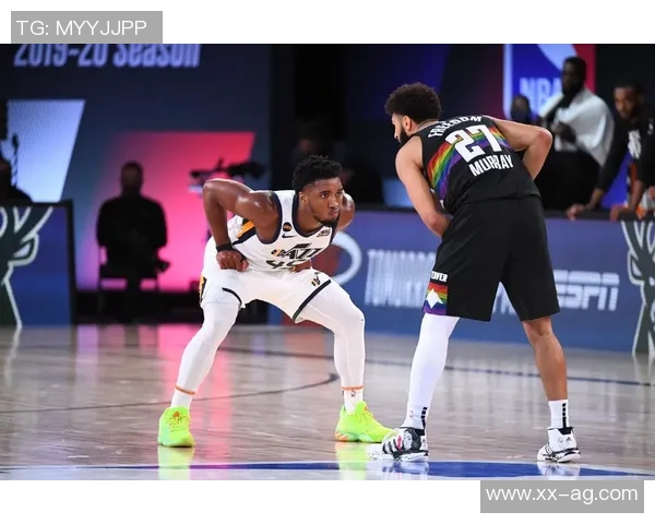 米切尔盛赞泰森防守出色穆雷下半场仅得6分表现令人失望 米切尔盛赞泰森防守出色穆雷下半场仅得6分表现令人失望